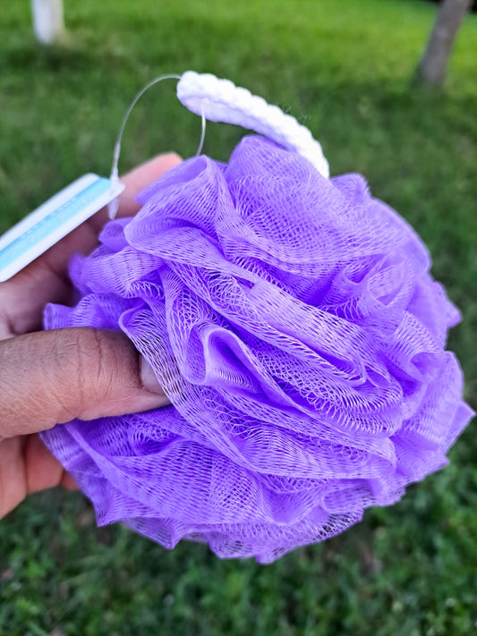 Deluxe Loofah (recommended with LUSH LEMONGRASS & ROSEMARY 3-in-1 Black Soap Body Wash)